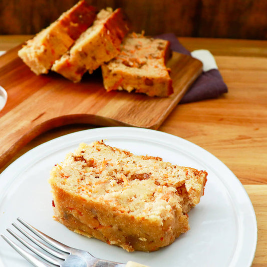 有機ココナッツフラワー(ココナッツ粉)で作るキャロットパウンドケーキのレシピ(小麦粉不使用)