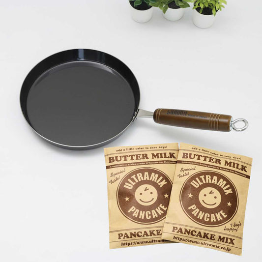 ウルトラミックス パンケーキミックス 200g×2袋 &パンケーキ専用 鉄フライパン 20cm 3点 セット 有機フッ素化合物(PFAS)不使用 錆防止加工済 から焼き不要 PFASフリー