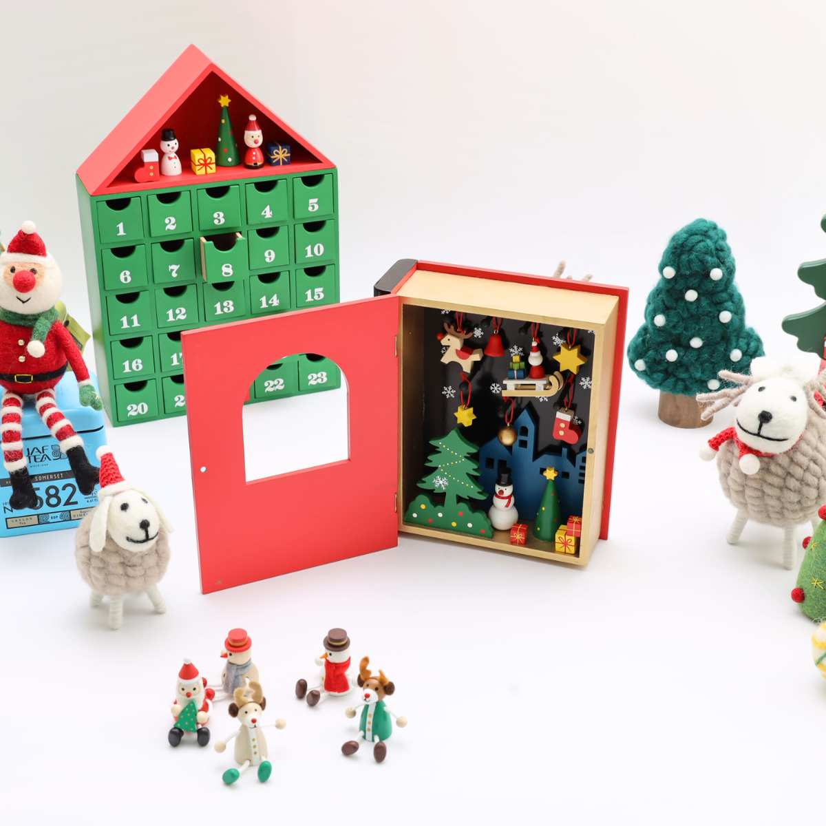 クリスマス ツリー クリスマス 飾り クリスマスブック サンタクロース サンタ トナカイ スノーマン クリスマス 装飾 北欧 インテリア ギフト 贈り物 おもちゃ 玩具 木製 ナチュラル 置物 動物 ギフト プレゼント ツリー おしゃれ