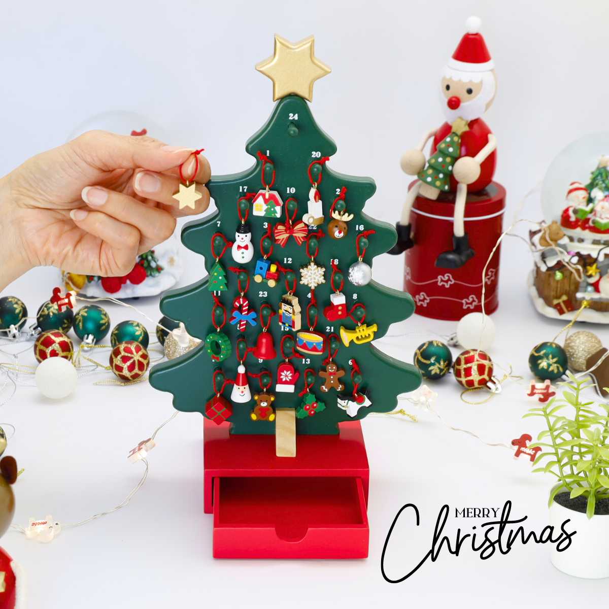 クリスマスツリー 木製 アドベントツリー クリスマス ツリー型 アドベントカレンダー 木製ツリー サンタ トナカイ スノーマン 北欧 クリスマス デコレーション 装飾 ギフト プレゼント おもちゃ 玩具 木製 置物 インテリア
